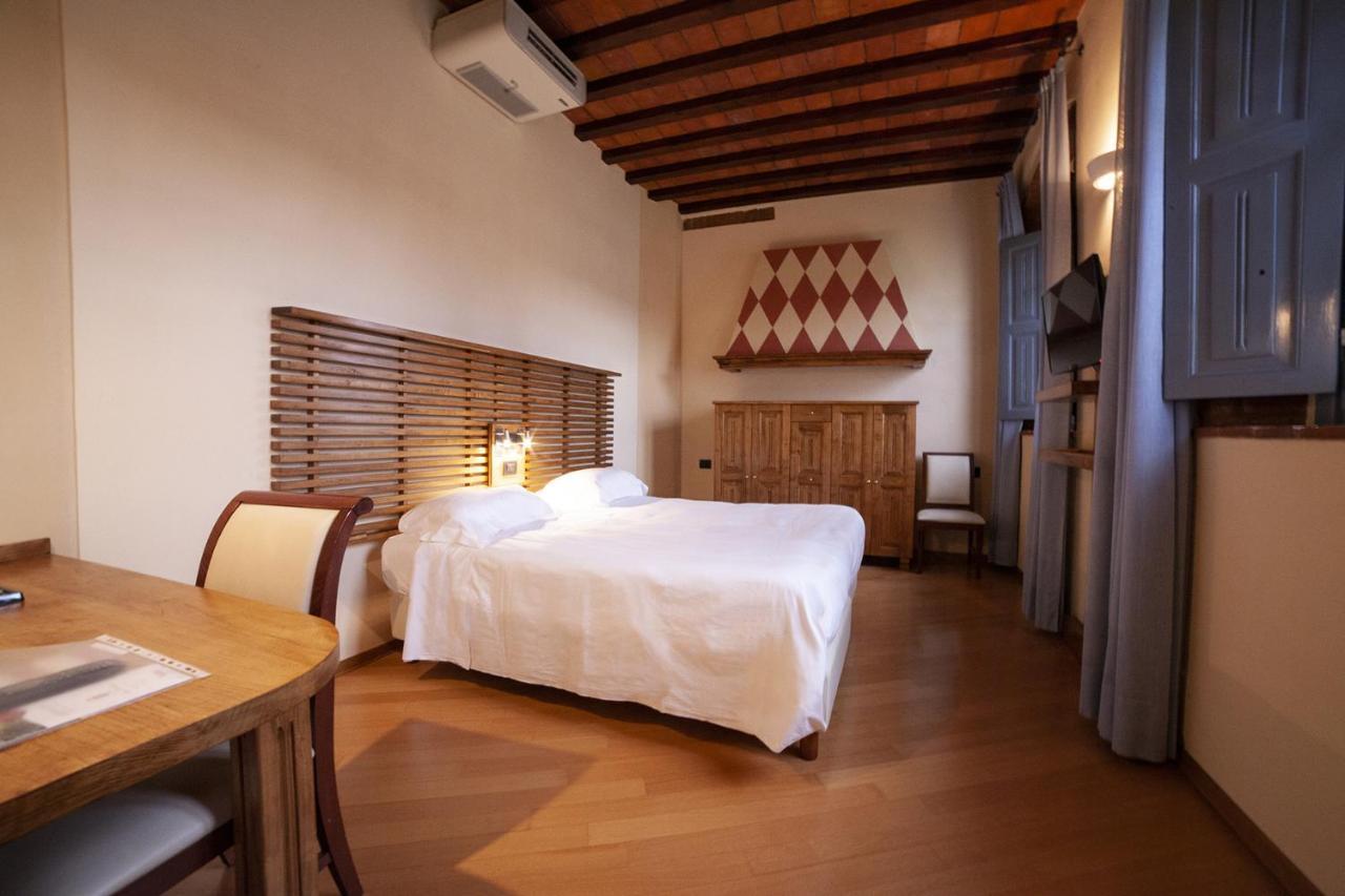Agriturismo Cascina Farisengo Stagno Lombardo Exteriör bild