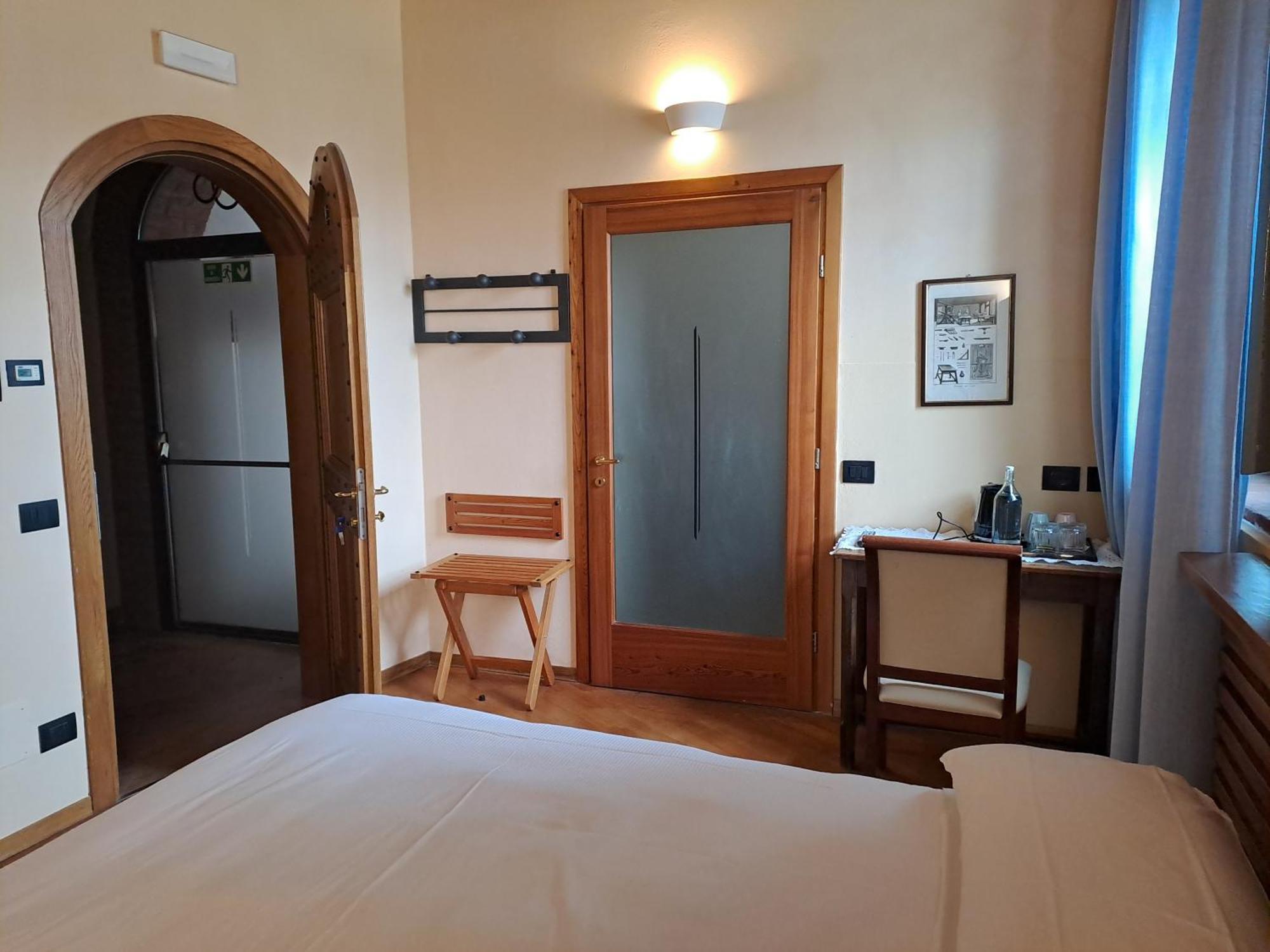 Agriturismo Cascina Farisengo Stagno Lombardo Exteriör bild