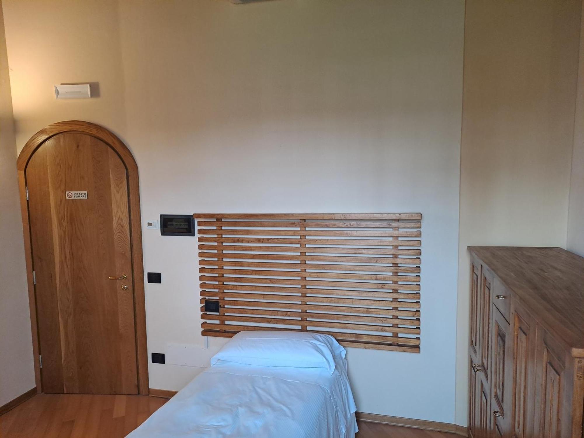 Agriturismo Cascina Farisengo Stagno Lombardo Exteriör bild