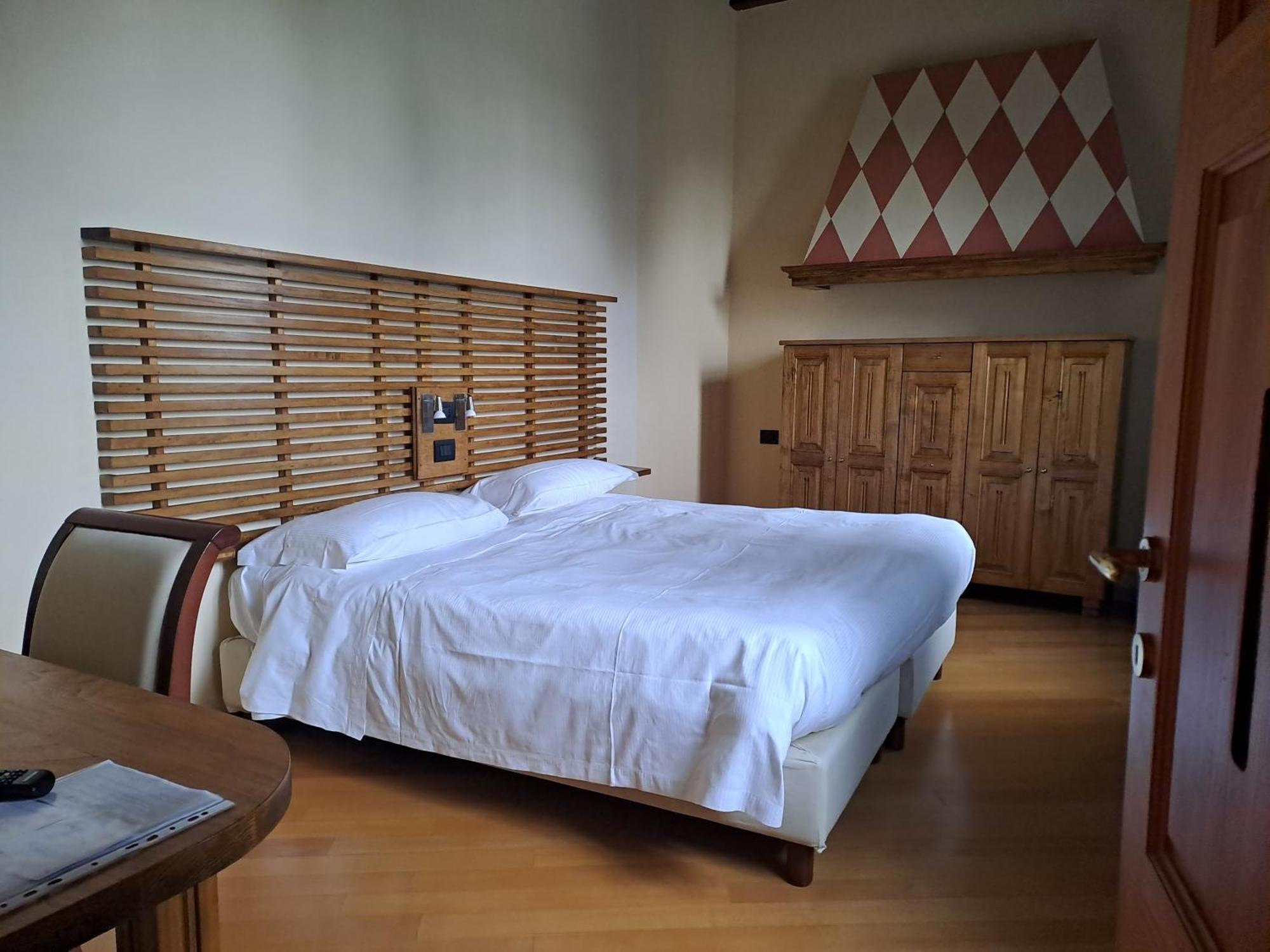 Agriturismo Cascina Farisengo Stagno Lombardo Exteriör bild