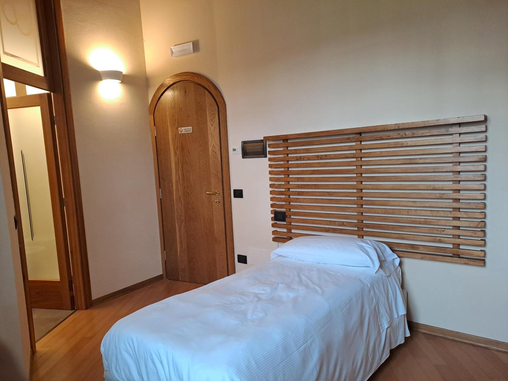 Agriturismo Cascina Farisengo Stagno Lombardo Exteriör bild